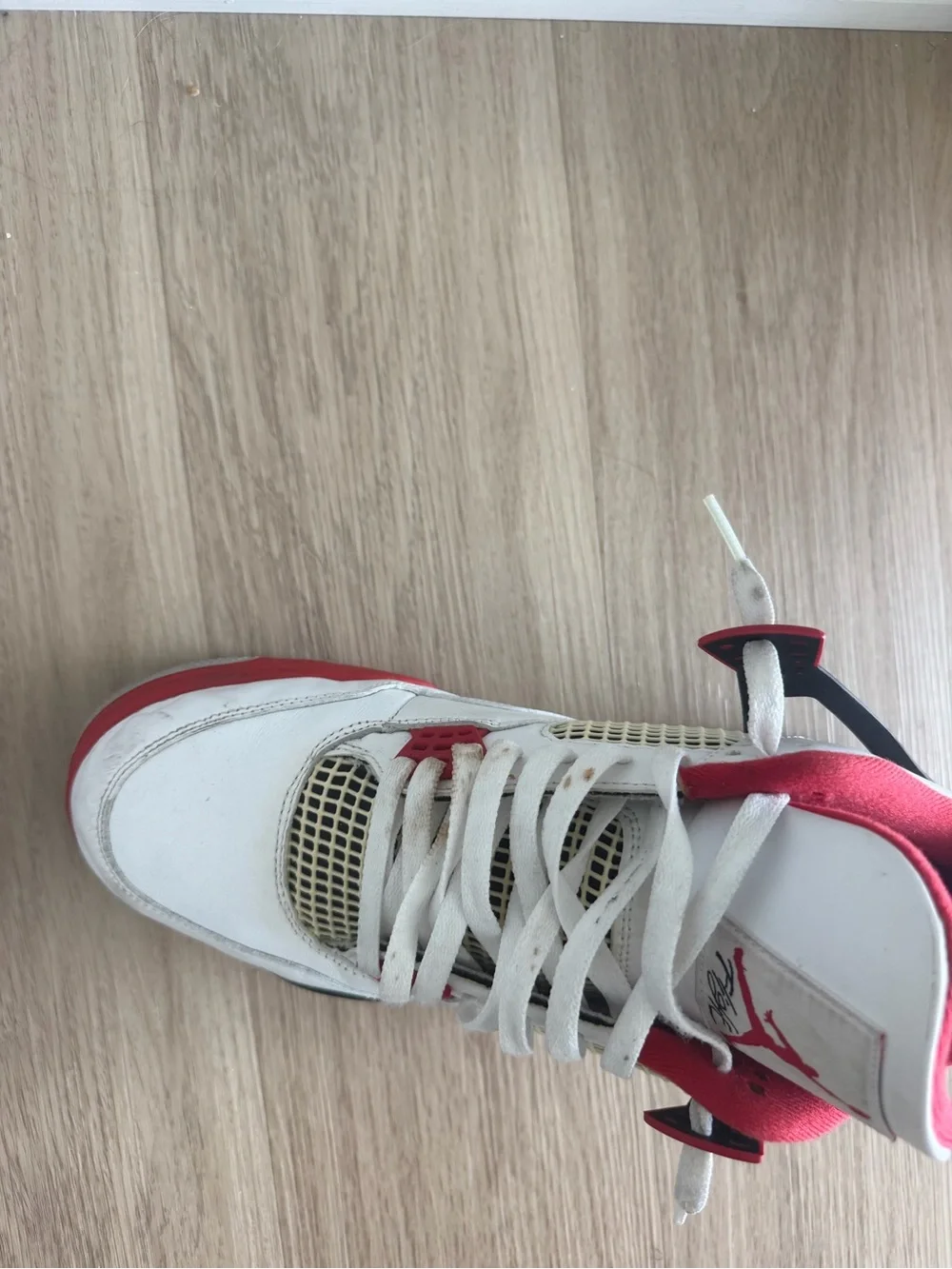Jordan fire red 4 2020